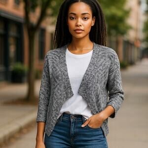 BLUSH & BLOOM Short Black & White Open Shrug Bolero Sweater ~ Ladies MEDIUM